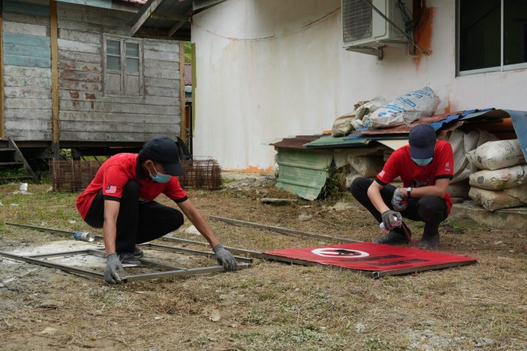 YSS student volunteers — YSS-ASEAN Sarawak 2025 mission