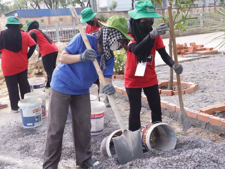 YSS student volunteers — GSVC Vietnam 2025 mission