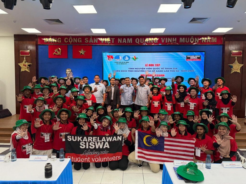 YSS student volunteers — GSVC Vietnam 2025 mission