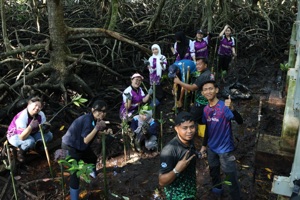 YSS volunteers at Discover Kinabenuwa programme