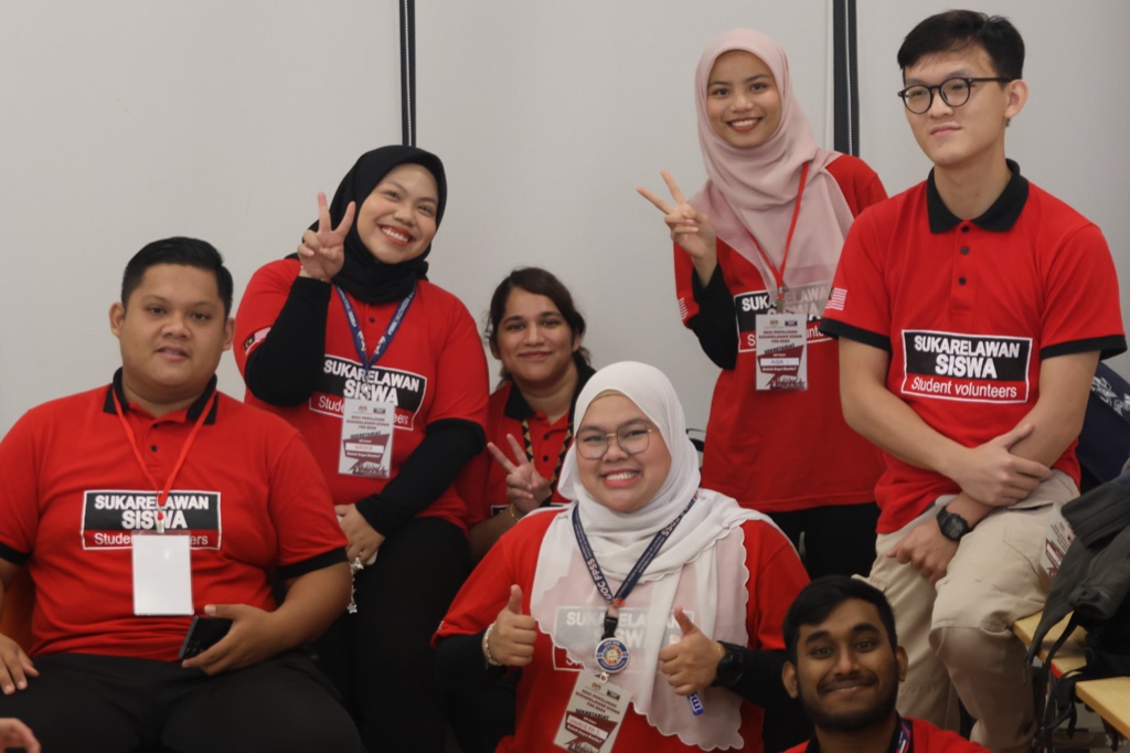 YSS student volunteers at a selection session